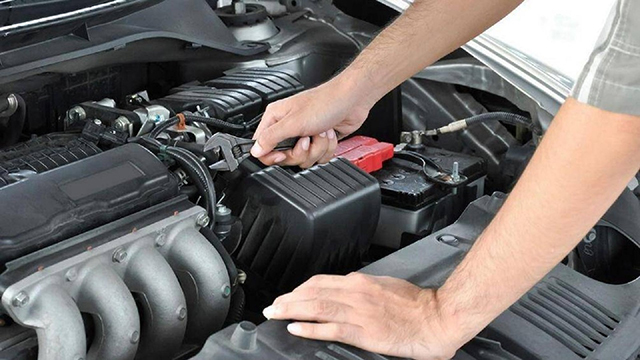 VÌ SAO Ô TÔ ĐIỆN VẪN PHẢI DÙNG BÌNH ẮC-QUY AXIT CHÌ 12V?